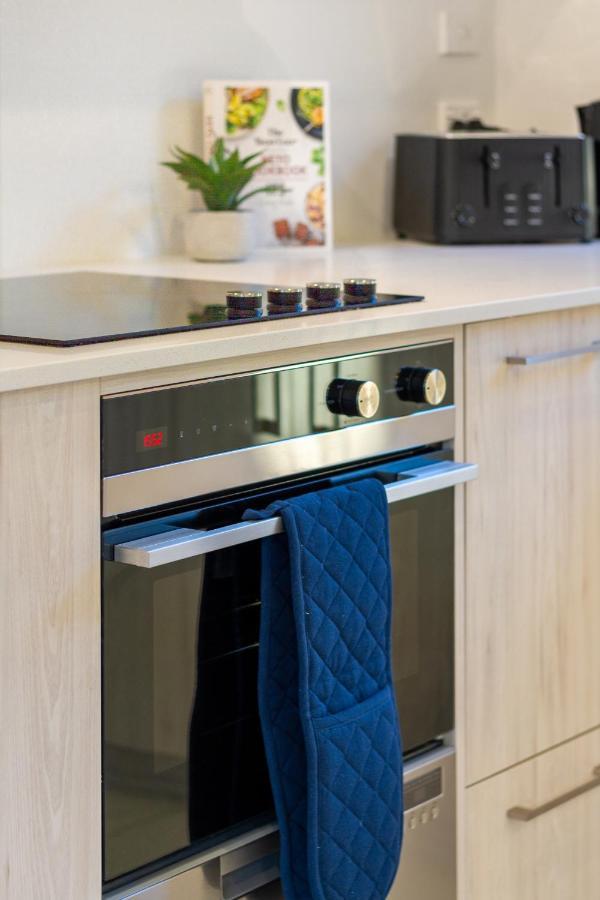 Trendy 3 Bedroom 2 Bath Residence, Central City Christchurch Extérieur photo